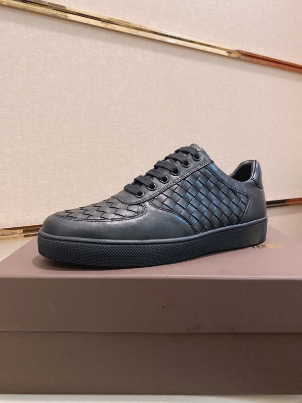 Bottega Veneta Casual Shoes